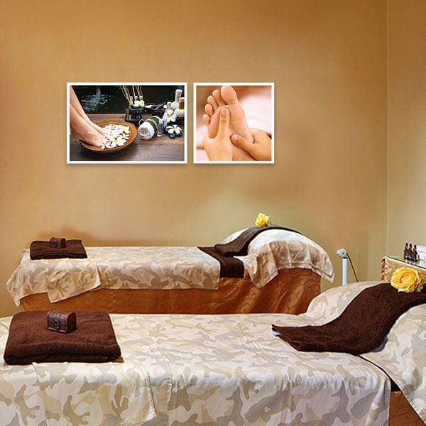 Tranh treo phòng Massage "Foot Massage" | Tranh treo Spa W2253
