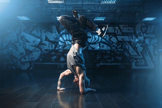 Bùng Nổ Cùng 100+ Vũ điệu Breakdance Cực Chất
