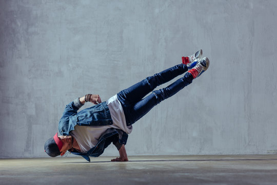 Bùng Nổ Cùng 100+ Vũ điệu Breakdance Cực Chất