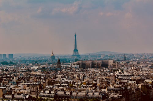 Ảnh chụp từ trên cao thành phố Paris của Pháp